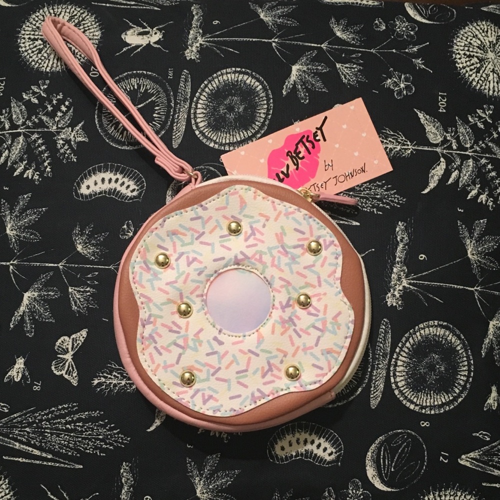 Betsey Johnson donut 🍩 wristlet